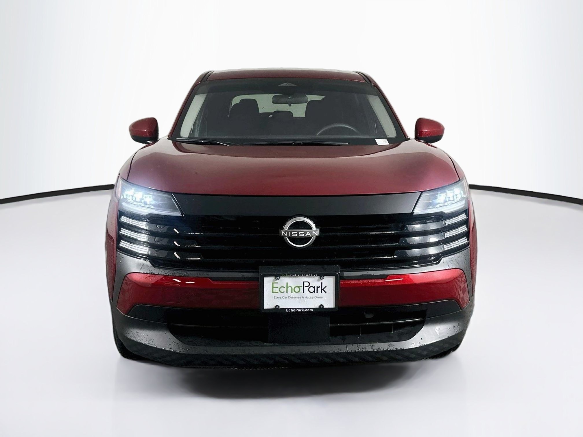 Used 2025 Nissan Kicks SV FWD image 2