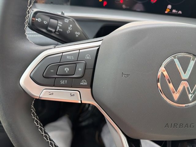 New 2026 Volkswagen Tiguan SE image 16