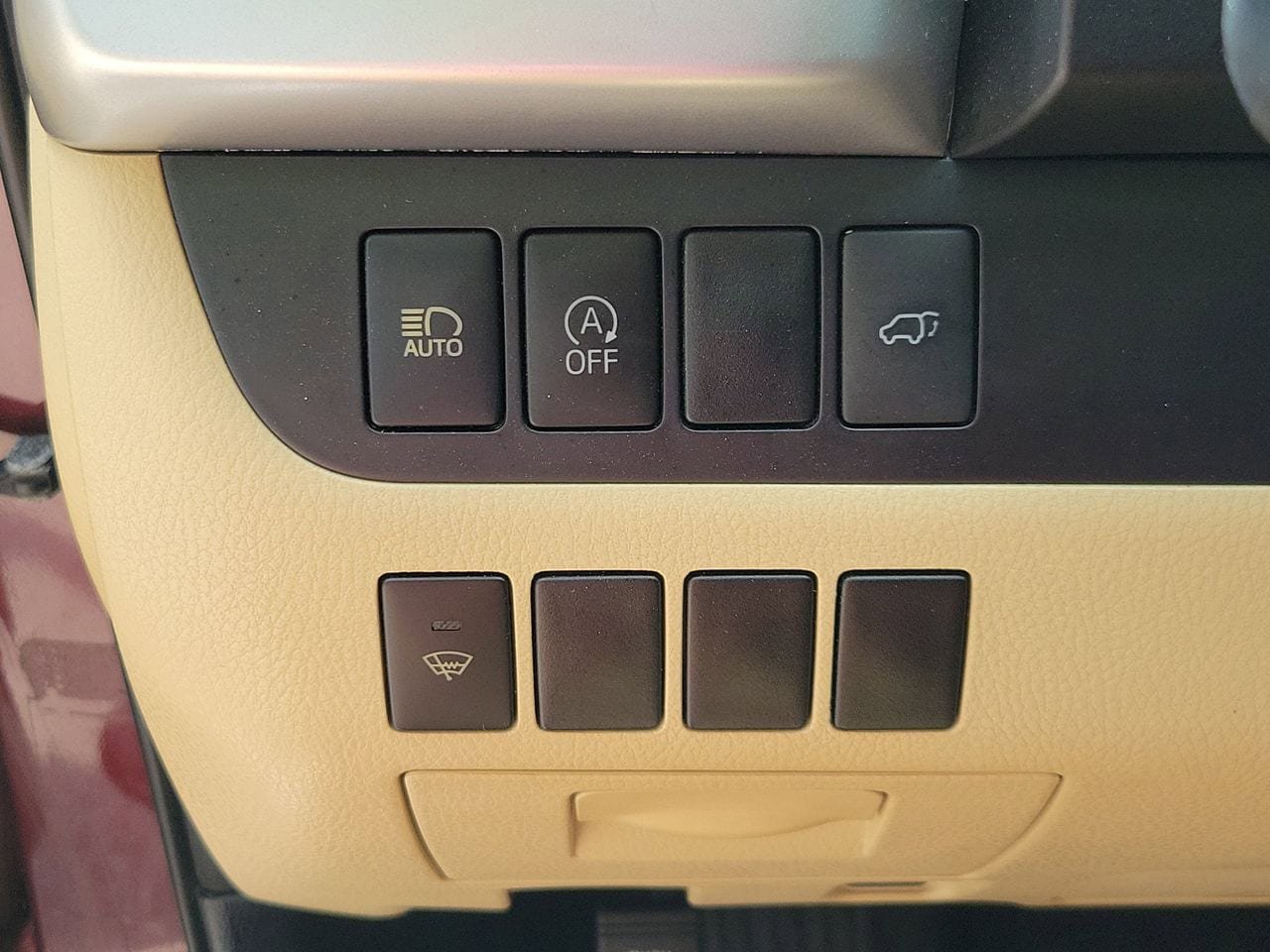 Used 2017 Toyota Highlander XLE image 31