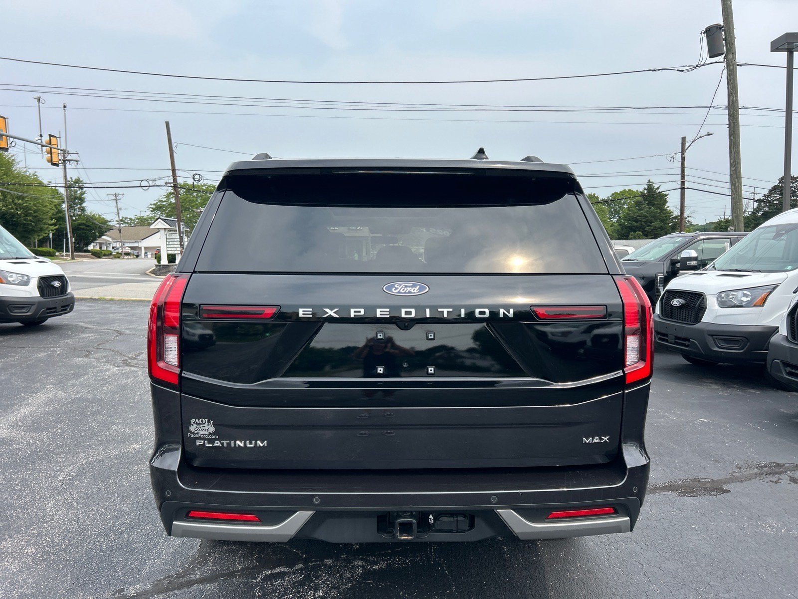 Certified 2025 Ford Expedition Max Platinum w/ Driver's Package AWD/4WD image 15