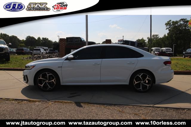 Used 2021 Volkswagen Passat 2.0T R-Line FWD image 4