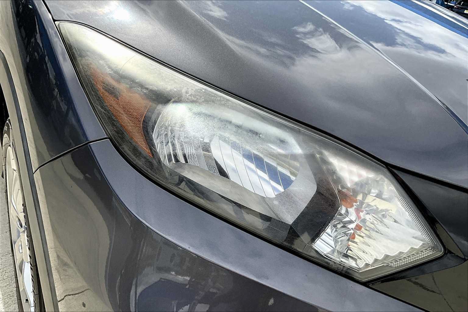 Used 2017 Honda HR-V EX image 28