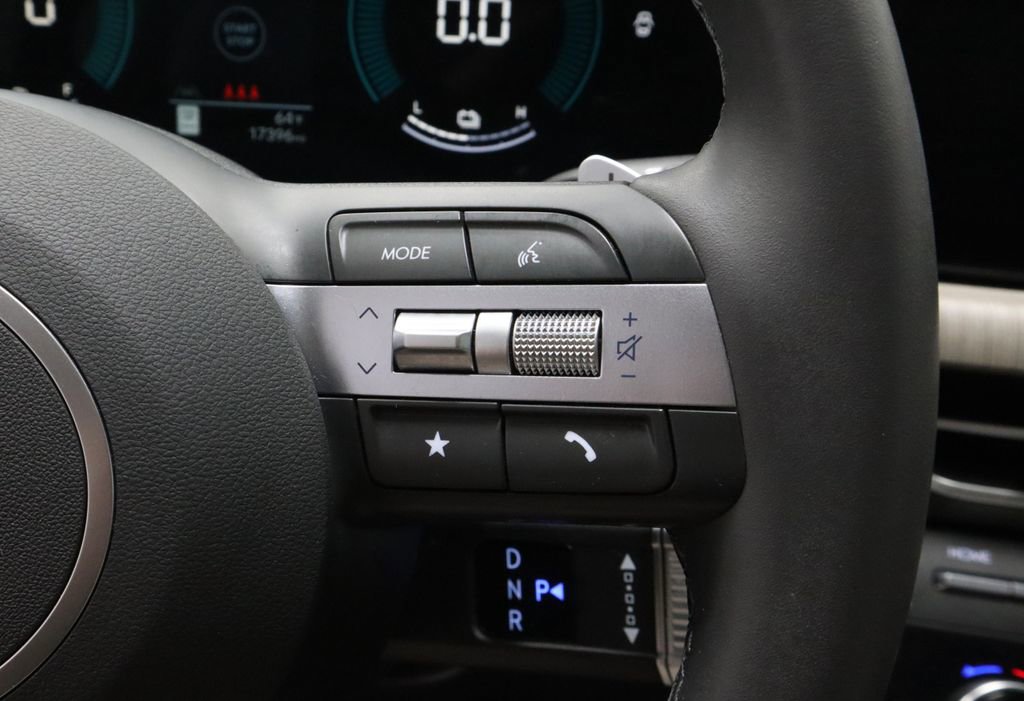 Certified 2025 Hyundai Sonata SEL image 29