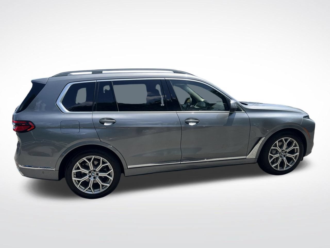 Used 2023 BMW X7 xDrive40i w/ Parking Assistance Package AWD/4WD image 6