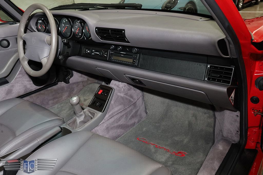 Used 1997 Porsche 911 GT3 RS image 25