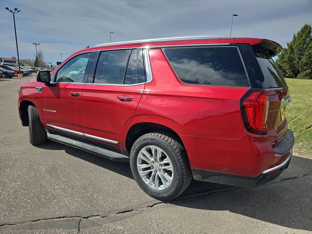 Used 2021 GMC Yukon SLT w/ Rear Media and Nav Package AWD/4WD image 3