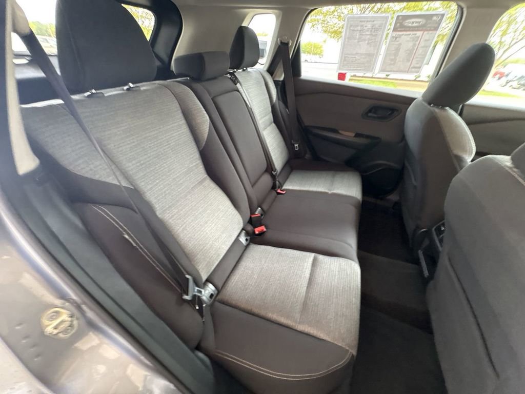 Used 2021 Nissan Rogue S FWD image 26