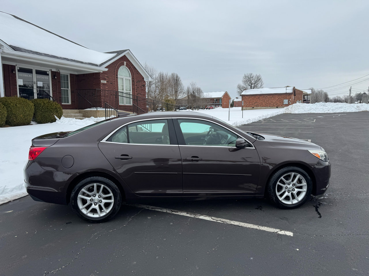 Used 2015 Chevrolet Malibu LT w/ Power Convenience Package image 9