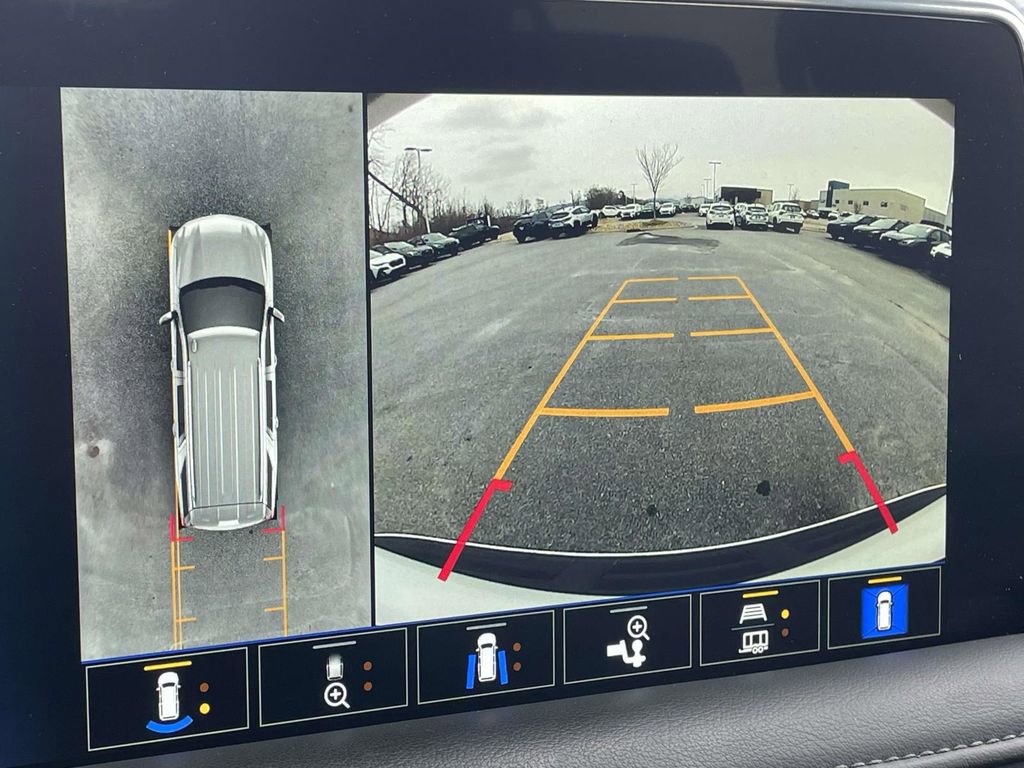 Used 2023 Chevrolet Tahoe LT w/ Luxury Package image 20