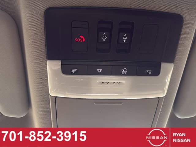 Used 2021 Nissan Rogue Platinum AWD/4WD image 33
