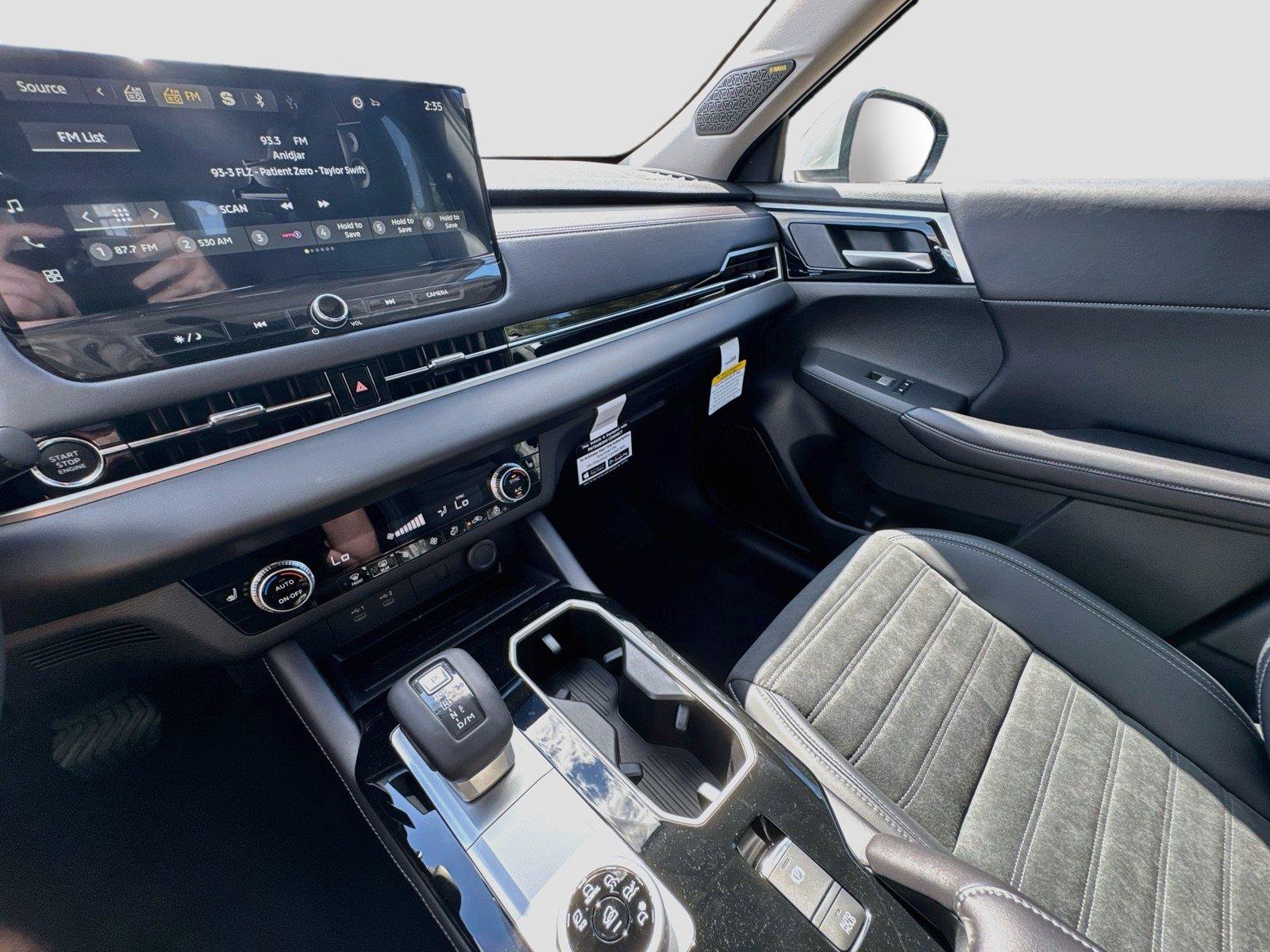 New 2026 Mitsubishi Outlander SE FWD image 15