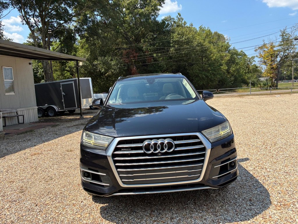 Used 2018 Audi Q7 3.0T Prestige image 2