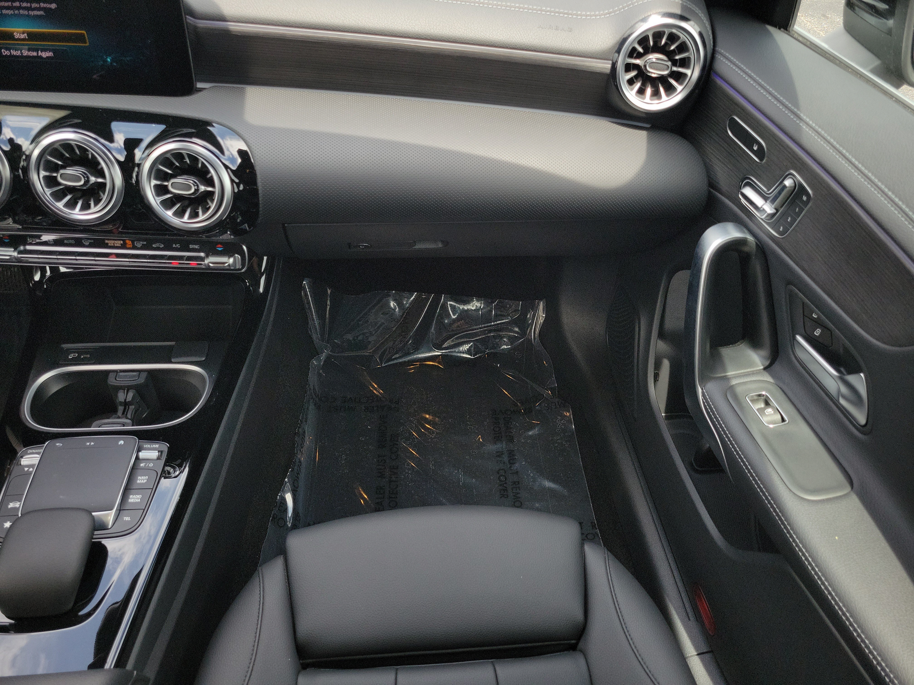 Certified 2023 Mercedes-Benz CLA 250 4MATIC image 18