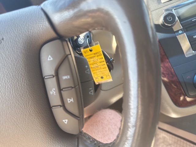 Used 2006 Cadillac DTS w/ Trunk Convenience Package FWD image 20
