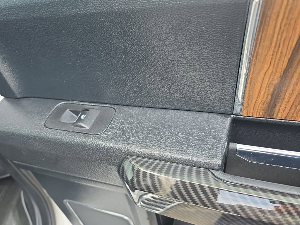 Used 2017 Ford F150 Lariat image 45