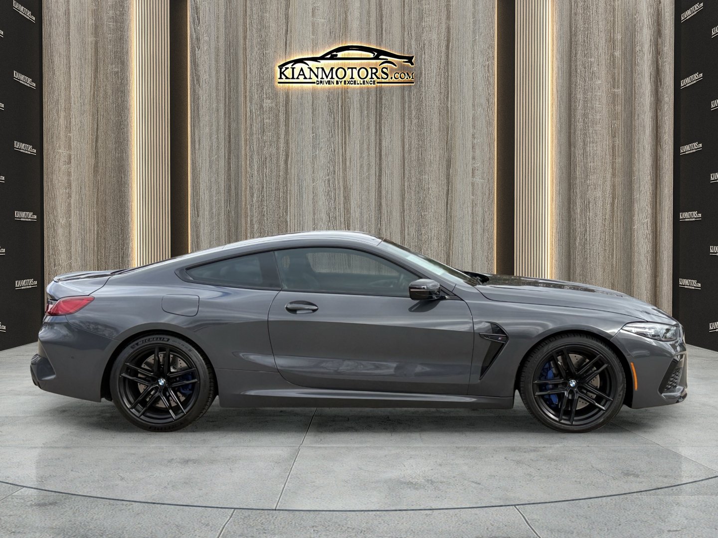 Used 2020 BMW M8 Competition AWD/4WD image 8
