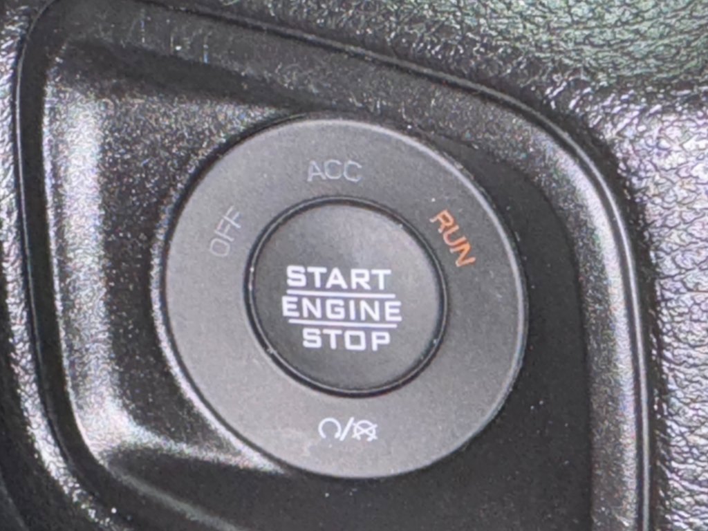 Used 2024 Jeep Wrangler Sport S image 37