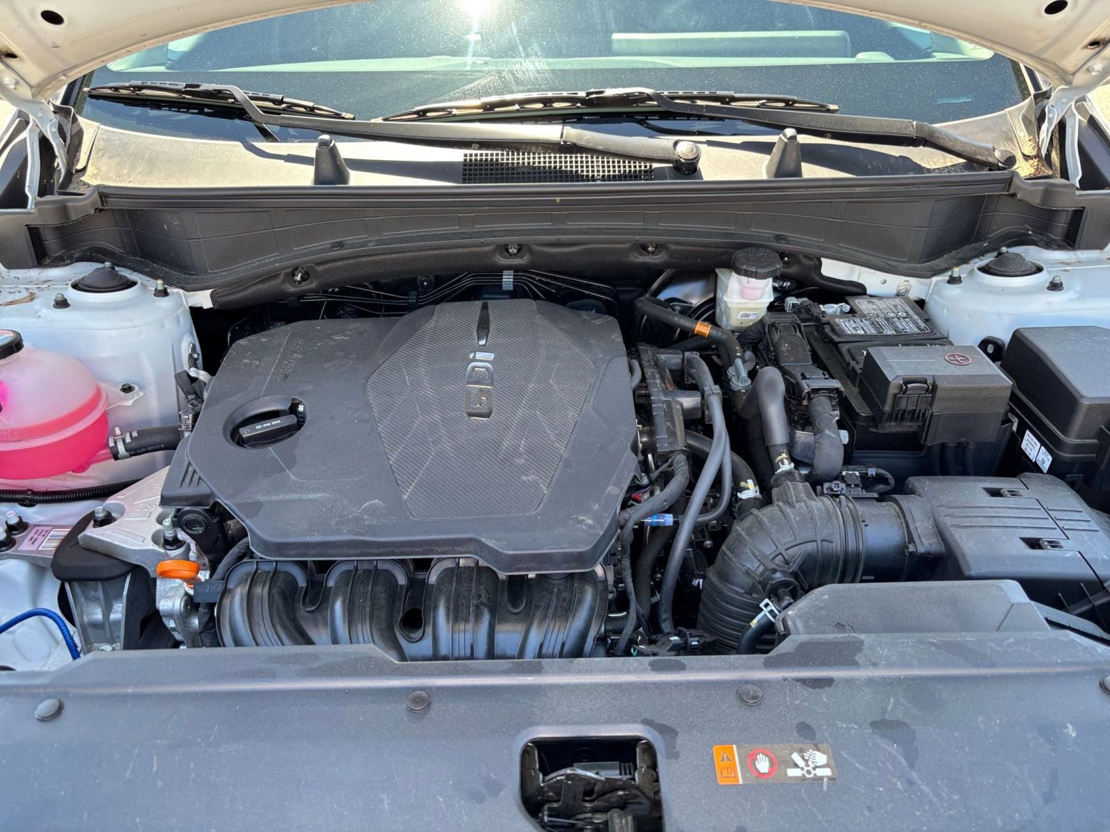 Used 2025 Kia Sportage LX FWD image 32