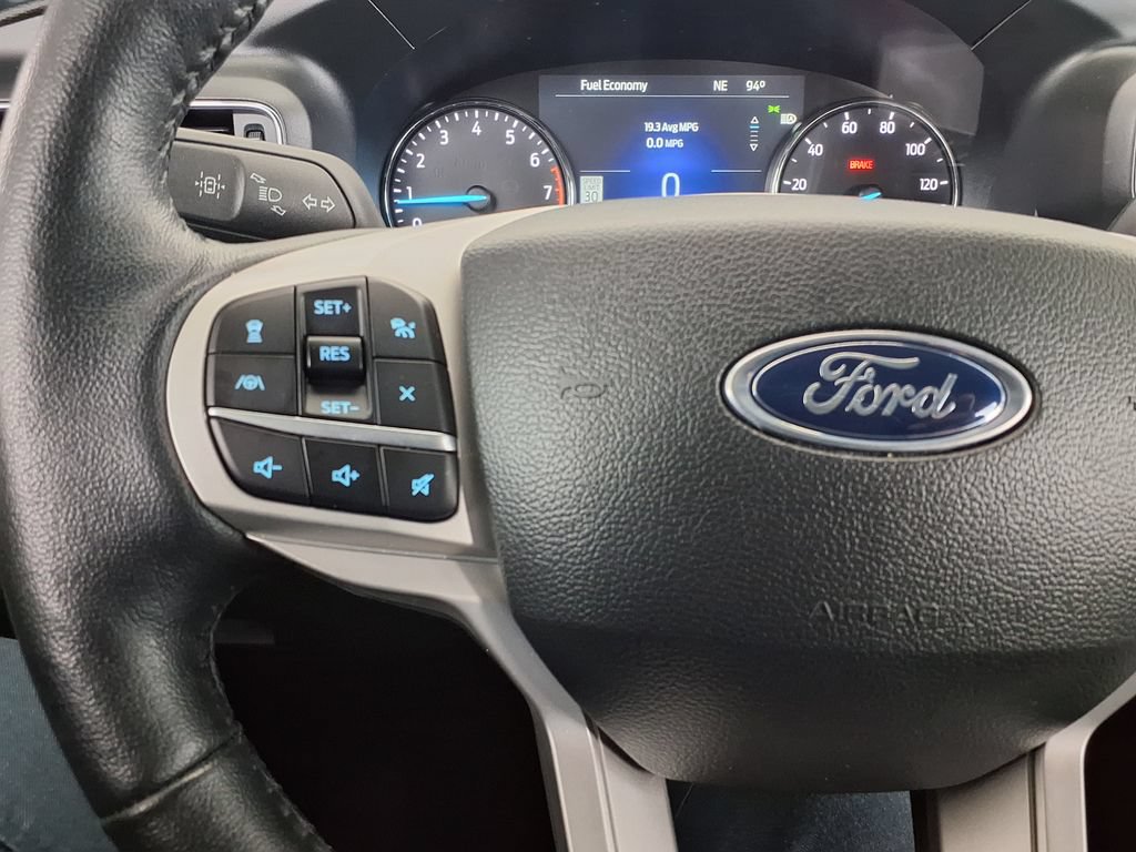 Used 2023 Ford Explorer XLT w/ Equipment Group 202A RWD image 25