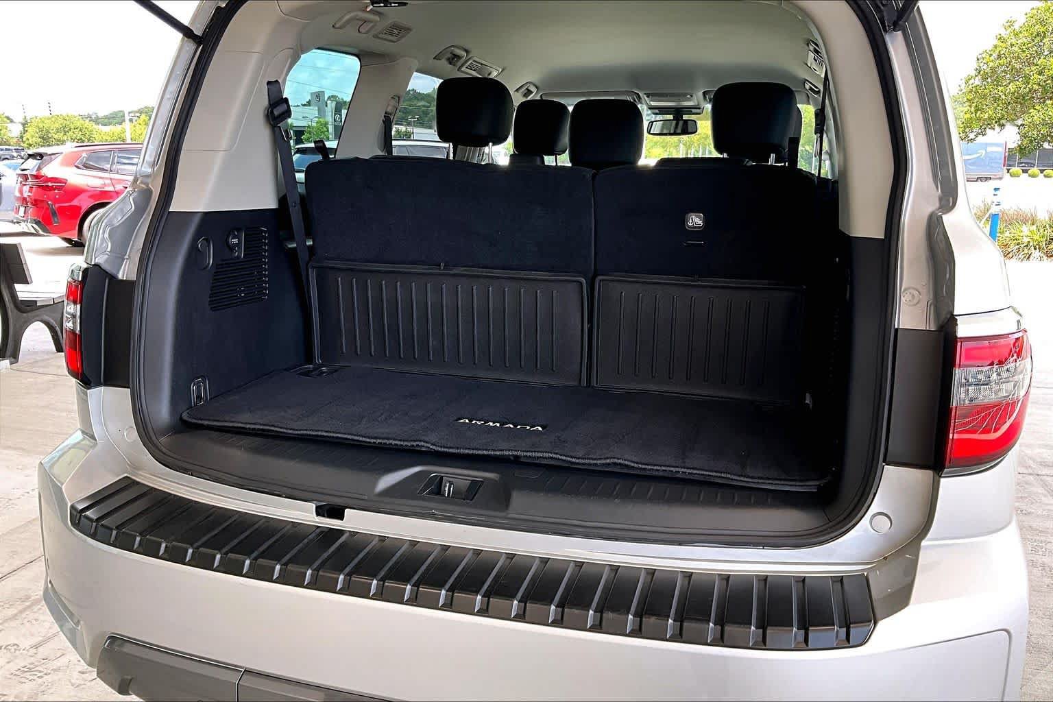 Used 2023 Nissan Armada SV w/ Cargo Package AWD/4WD image 34