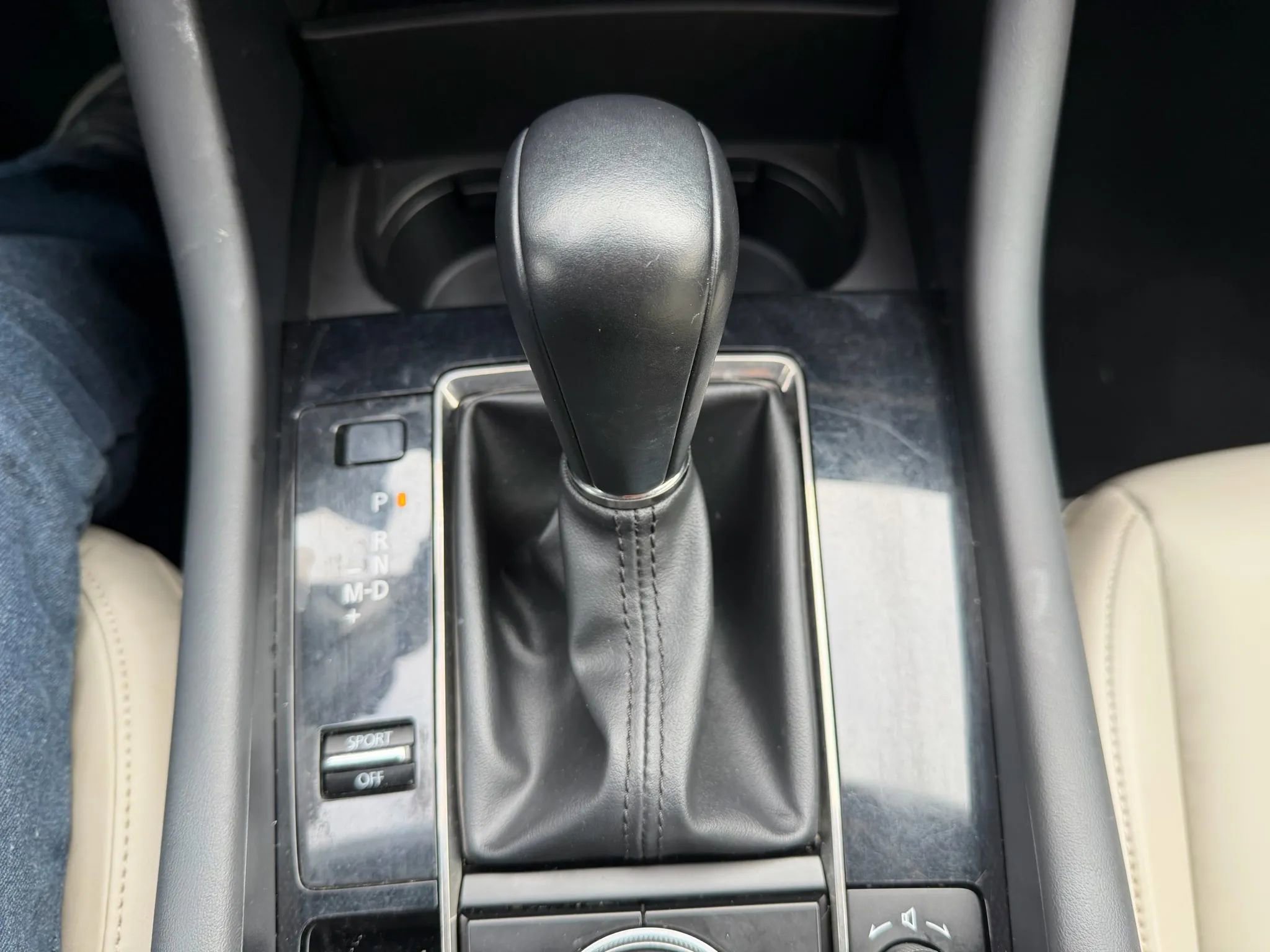 Used 2019 MAZDA MAZDA3 Hatchback 4D image 21