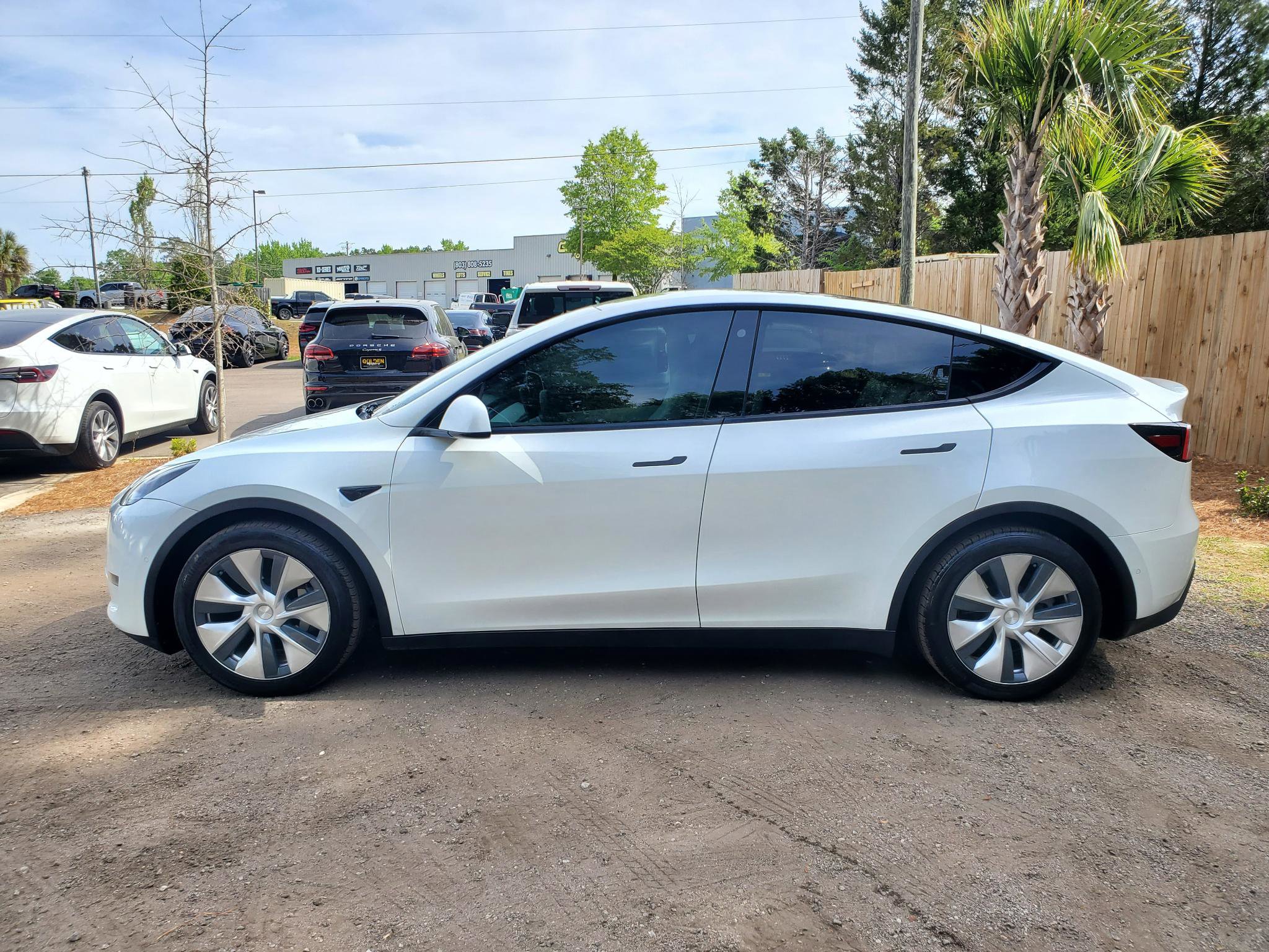 Used 2021 Tesla Model Y Long Range image 6