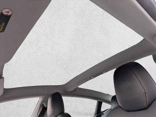 Used 2018 Tesla Model 3 Long Range image 13