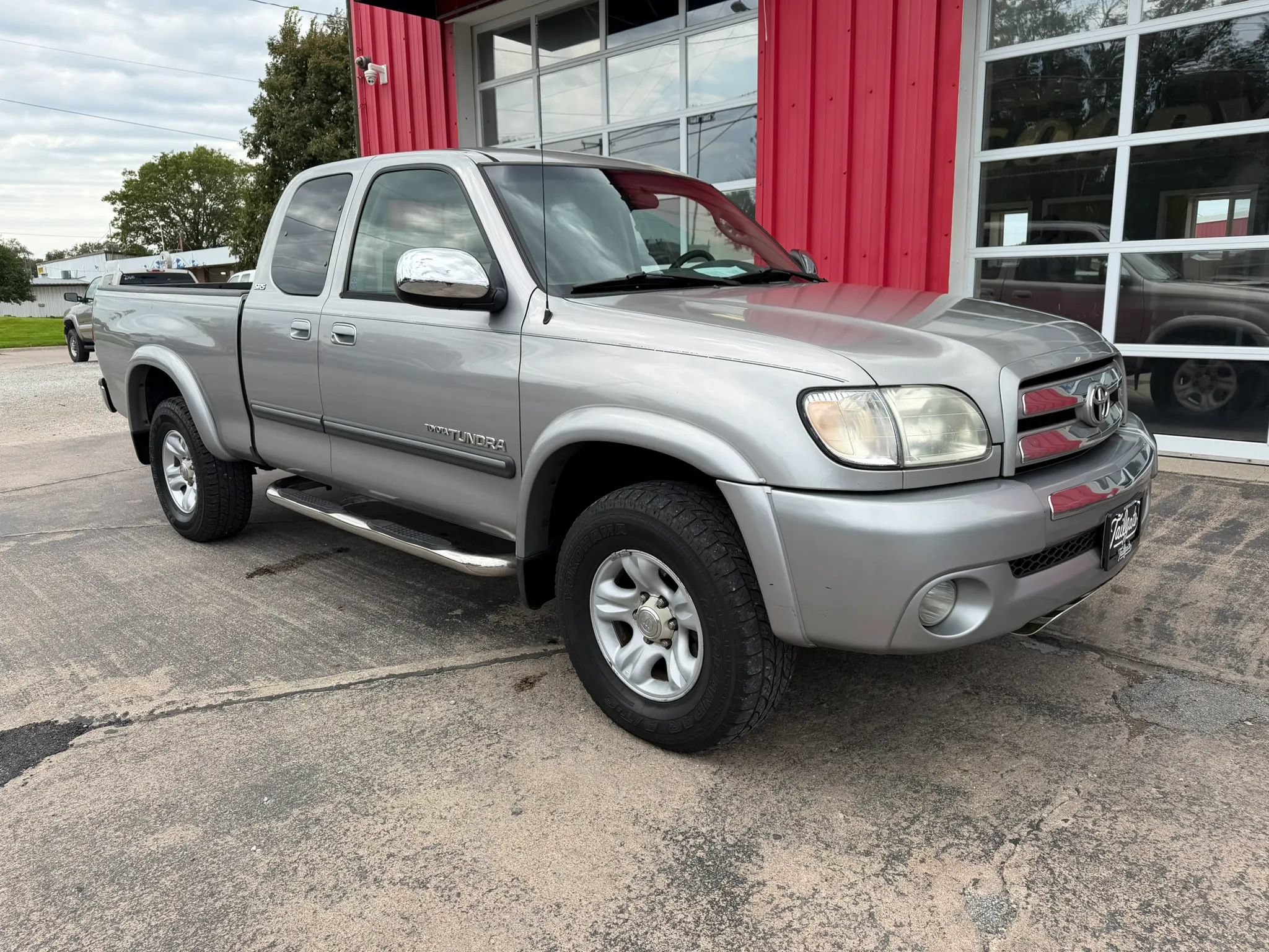 Used 2003 Toyota Tundra SR5 w/ TRD Off-Road Pkg AWD/4WD image 2
