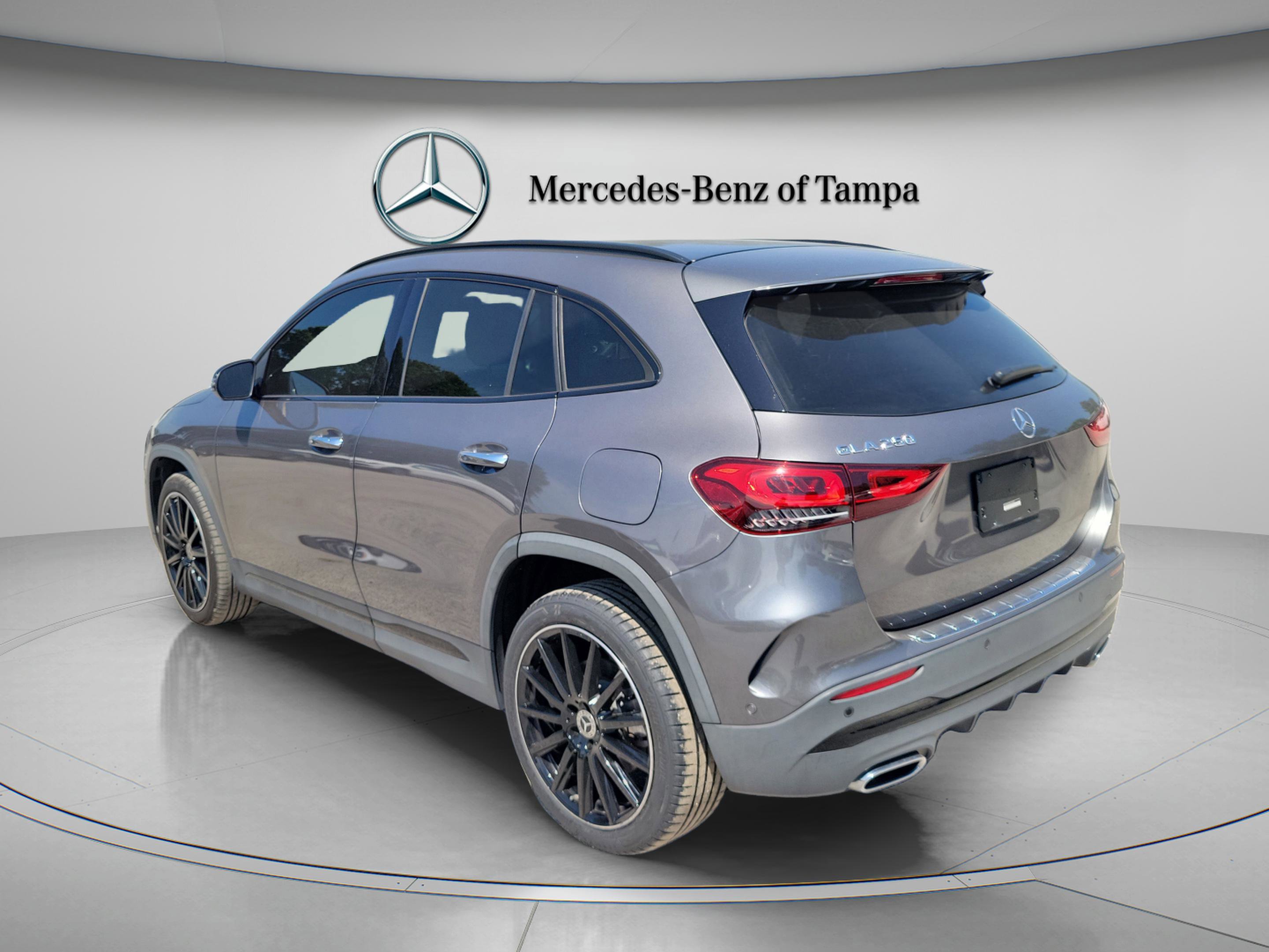 Certified 2022 Mercedes-Benz GLA 250 image 2