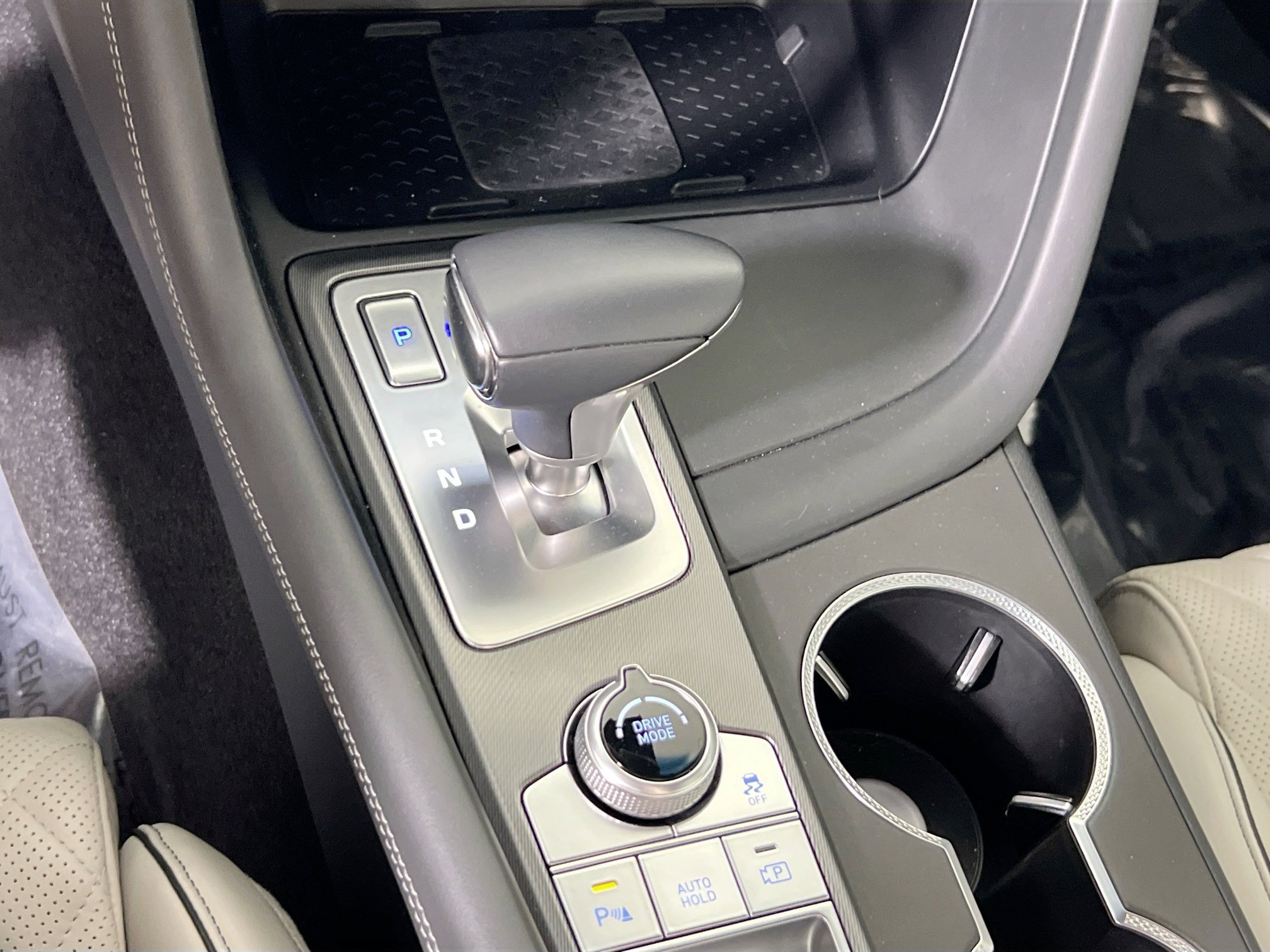 Used 2024 Genesis G70 3.3T Advanced w/ Sport Prestige Package image 17