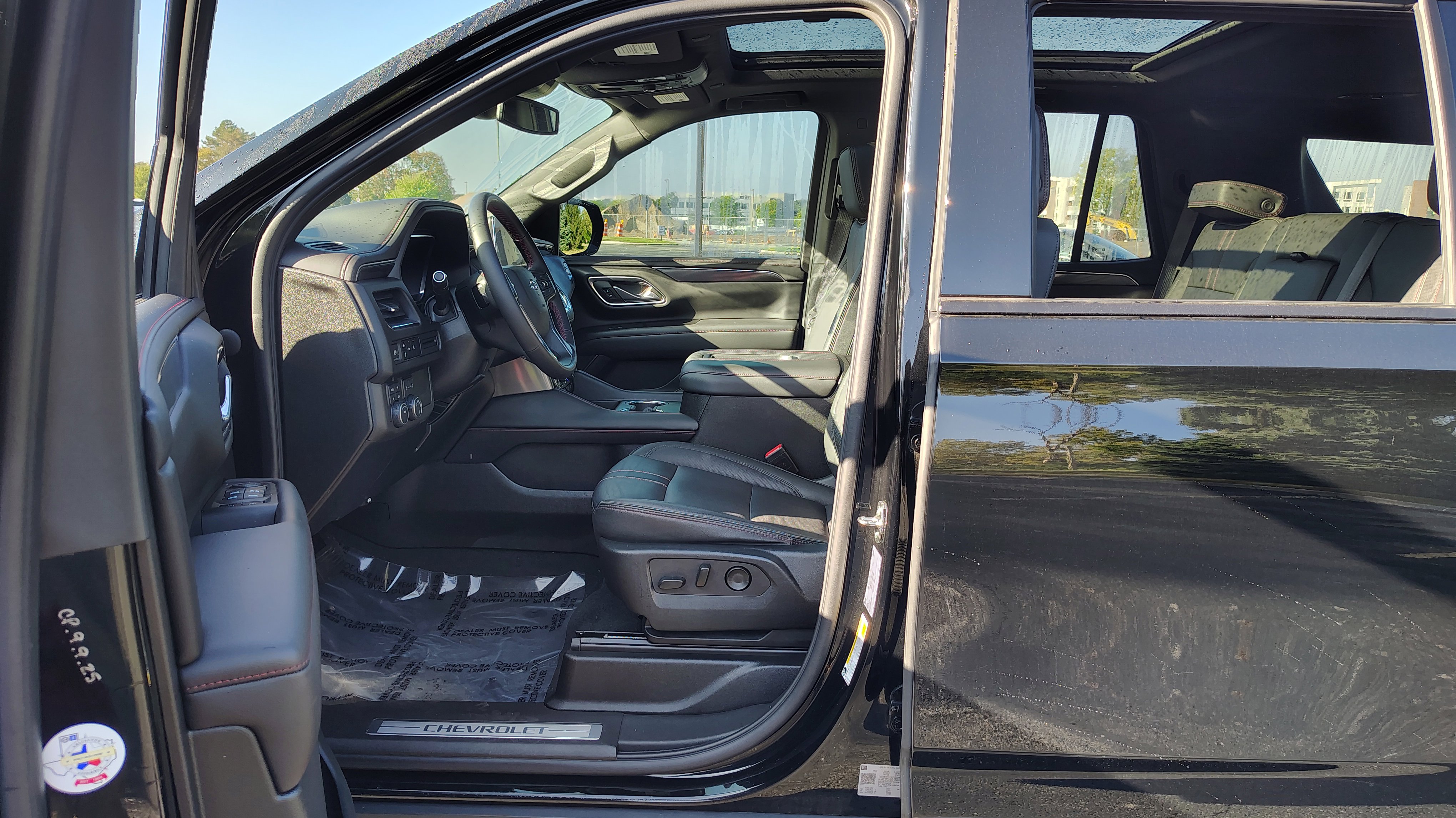 Used 2023 Chevrolet Tahoe RST image 8