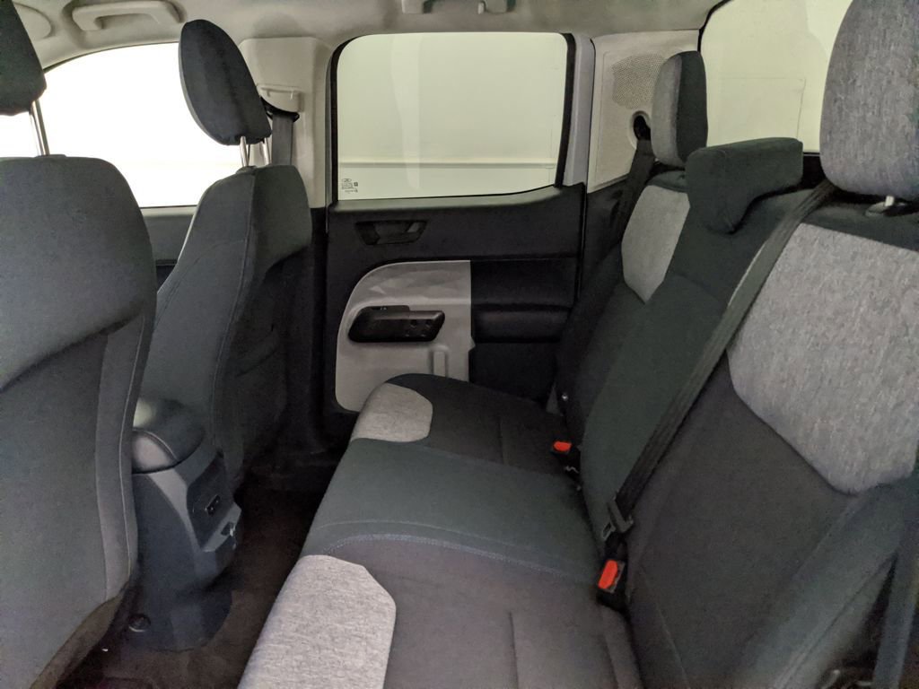 New 2026 Ford Maverick XLT image 21