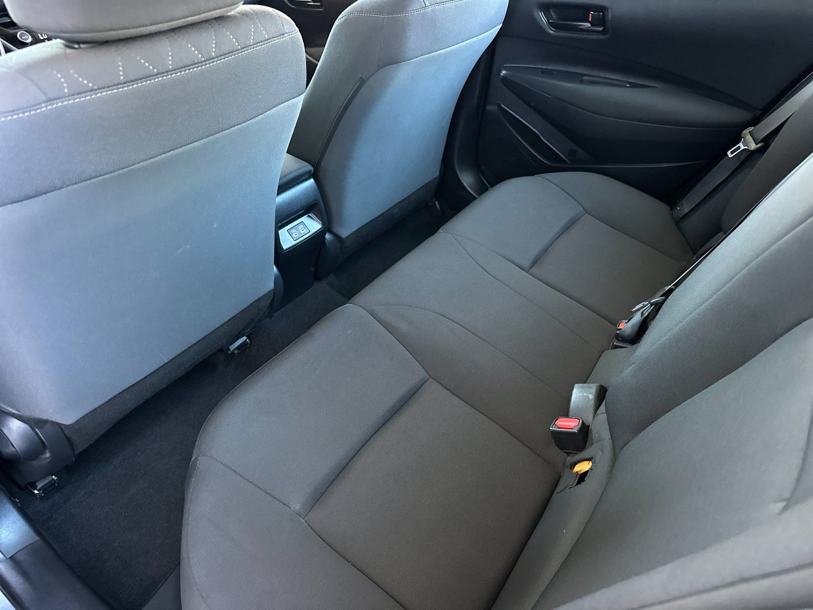 Used 2024 Toyota Corolla LE FWD image 11