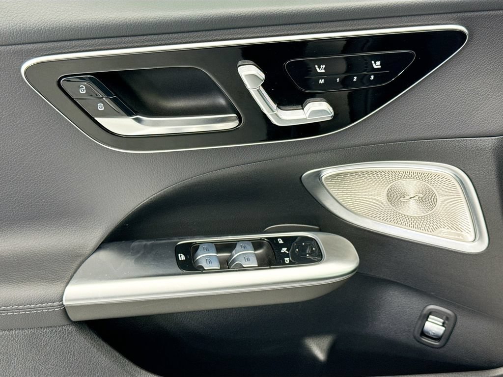 Certified 2026 Mercedes-Benz C 300 Sedan image 22