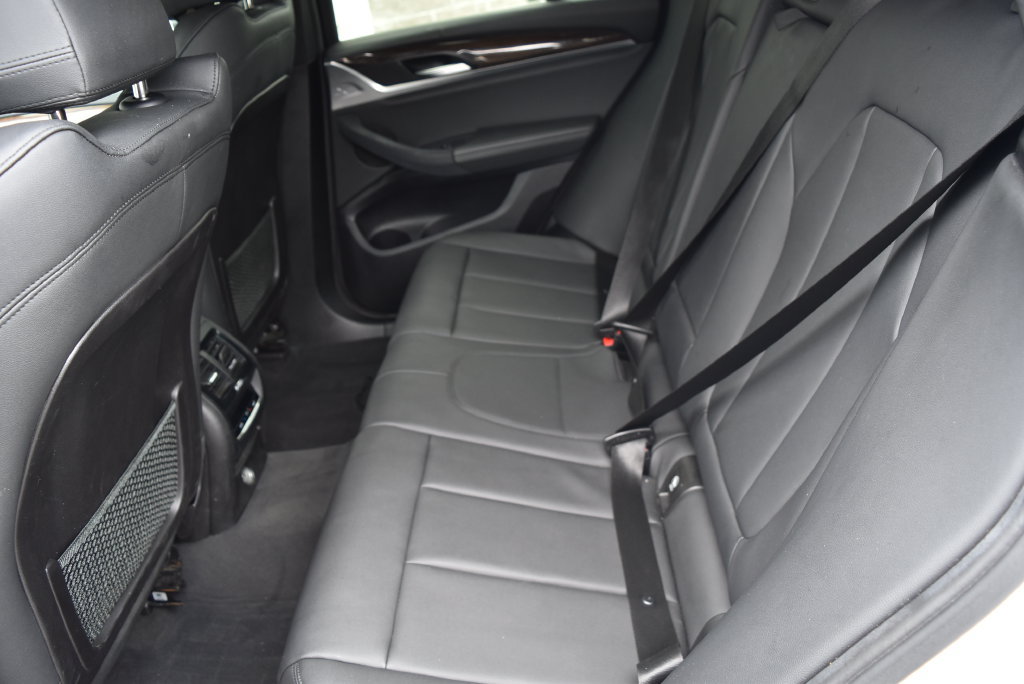 Used 2019 BMW X3 sDrive30i w/ Convenience Package RWD image 9