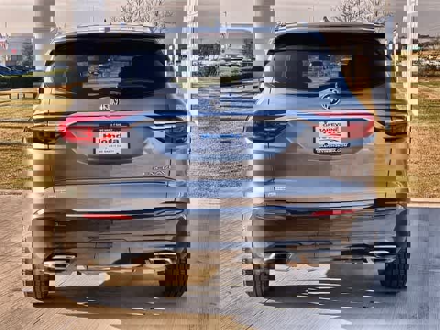 Used 2019 Buick Enclave Essence image 6