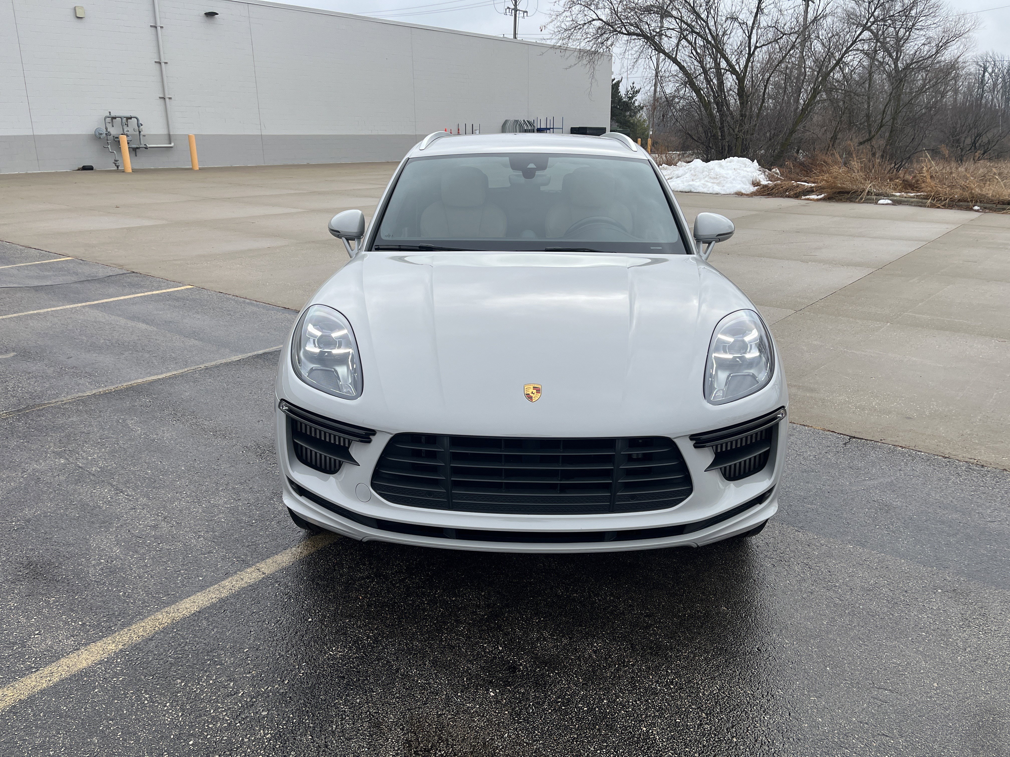 Used 2020 Porsche Macan Turbo image 2