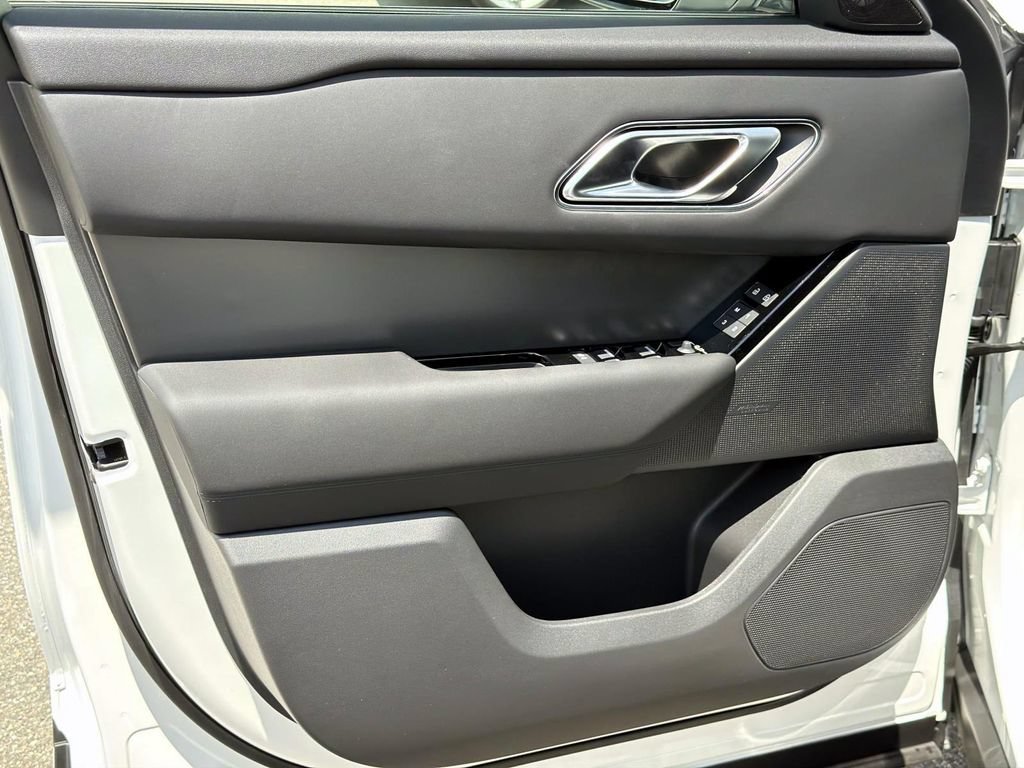New 2026 Land Rover Range Rover Velar S AWD/4WD image 15