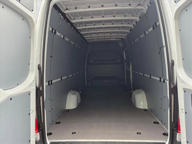New 2026 Mercedes-Benz Sprinter 2500 image 13