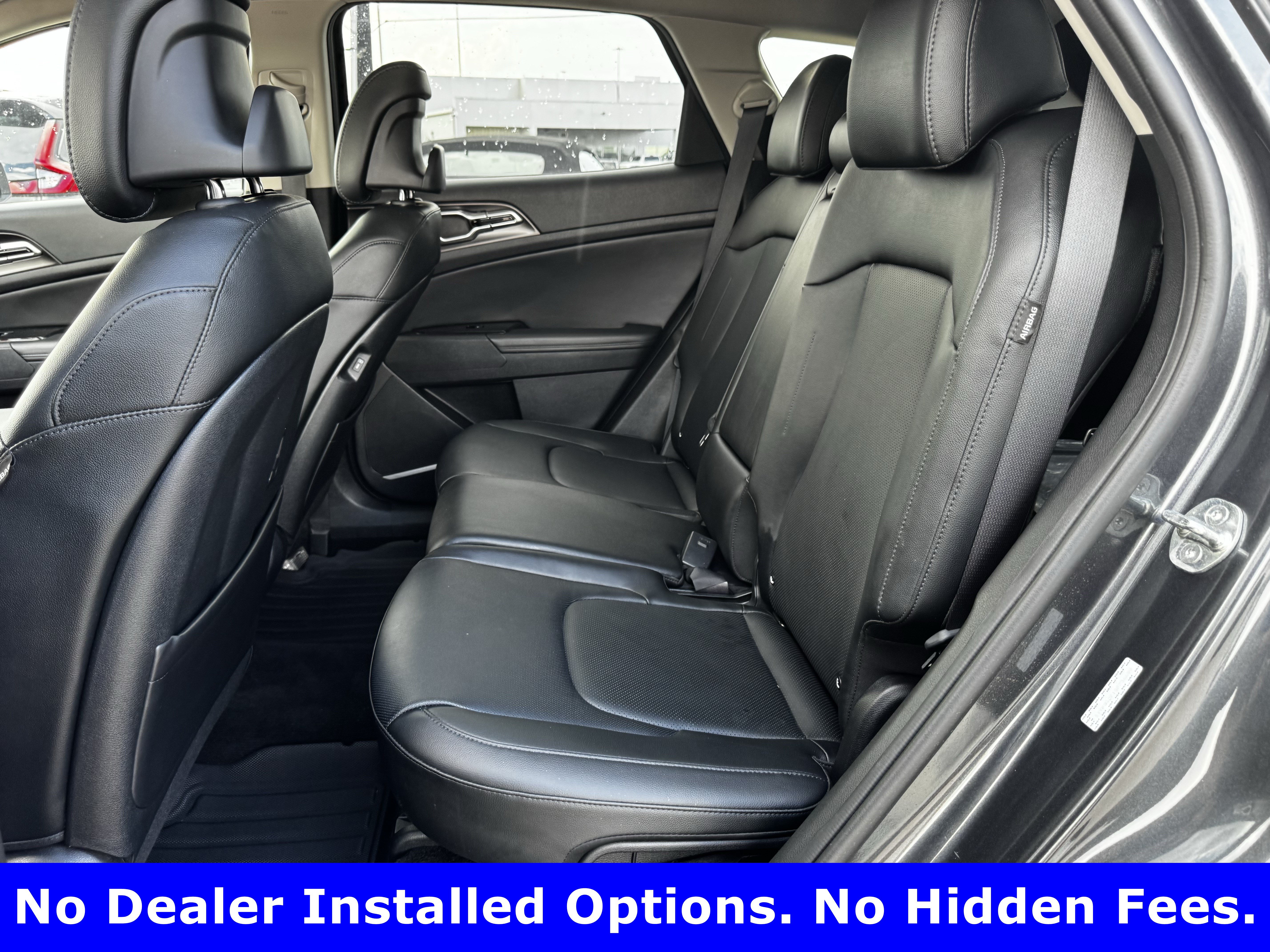 Used 2025 Kia Sportage EX FWD image 25