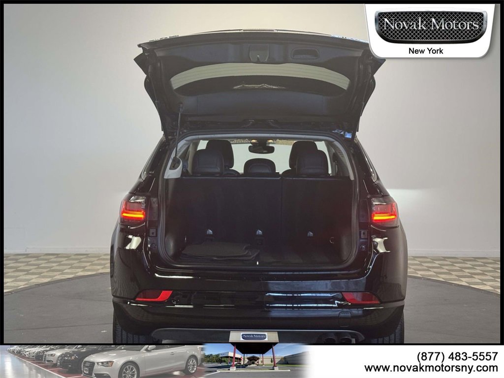 Used 2022 Jeep Compass Limited w/ Elite Group image 7