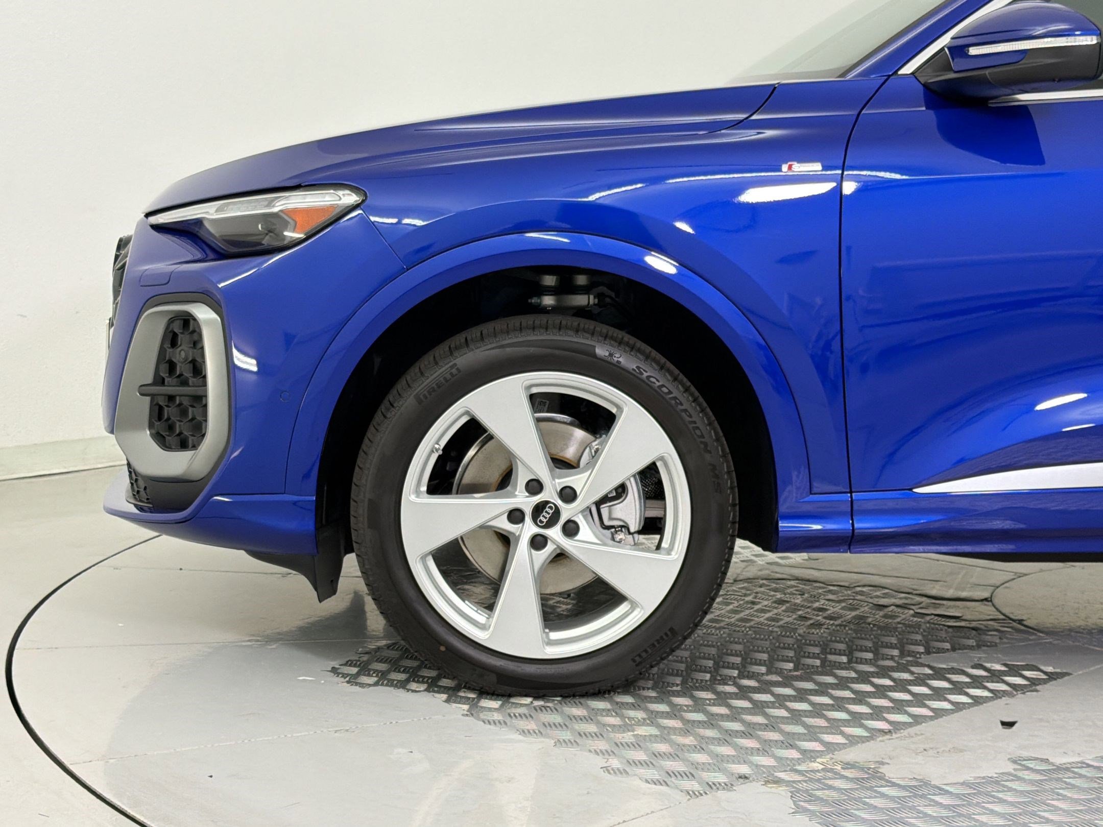 New 2026 Audi Q5 Premium Plus image 11