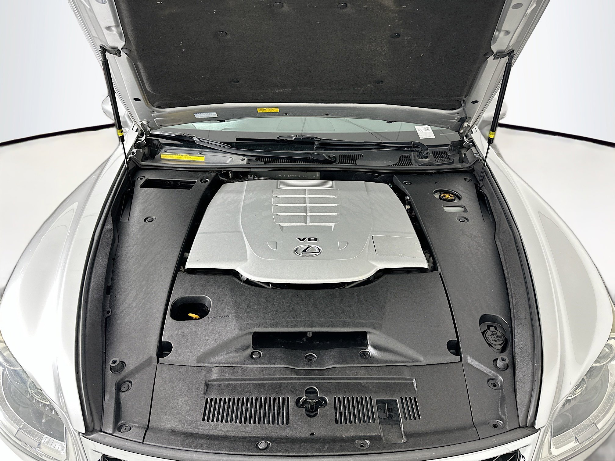 Used 2013 Lexus LS 460 w/ F-Sport Pkg RWD image 36