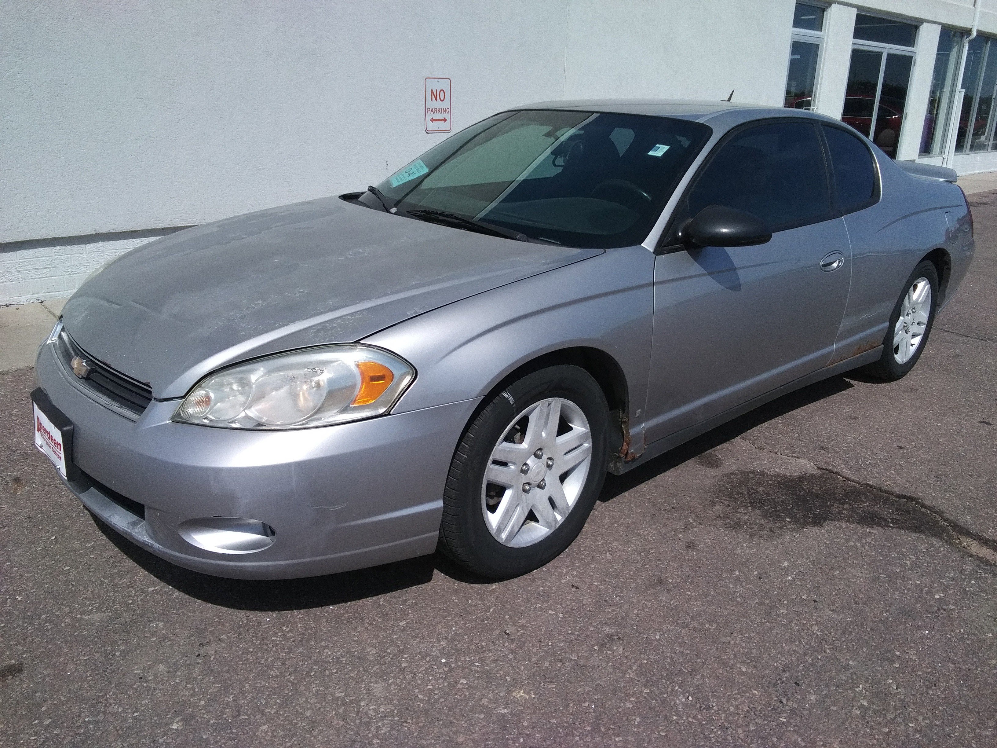 Used 2006 Chevrolet Monte Carlo LT image 2