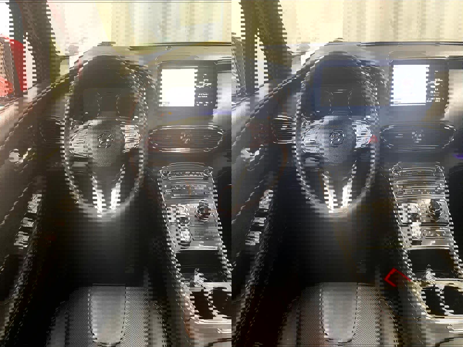 Used 2023 Hyundai Santa Fe Calligraphy image 17