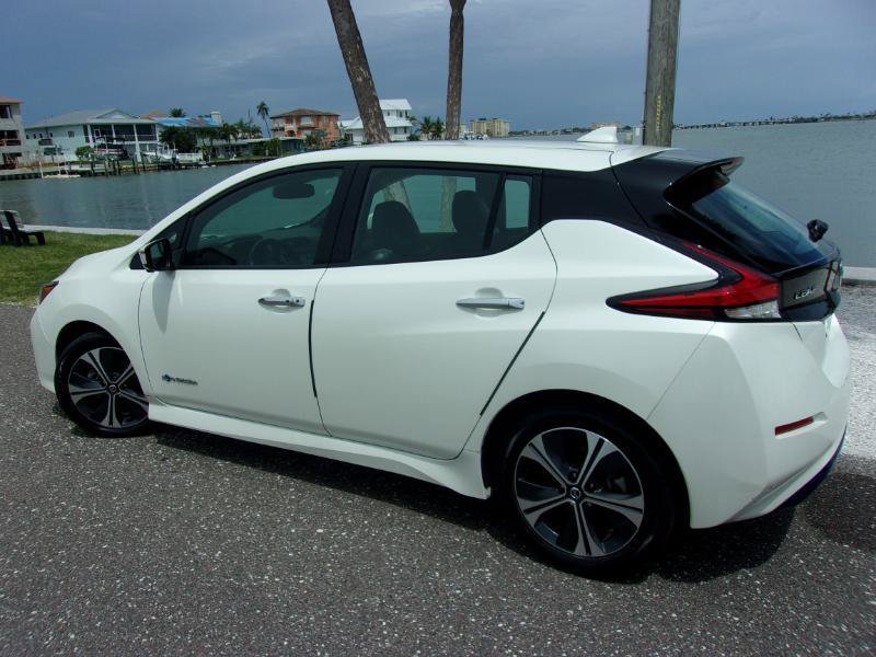 Used 2018 Nissan Leaf SL w/ SL Technology Package FWD image 28
