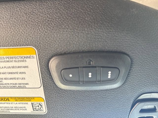 Certified 2025 Jeep Wrangler Sahara w/ Safety Group image 27