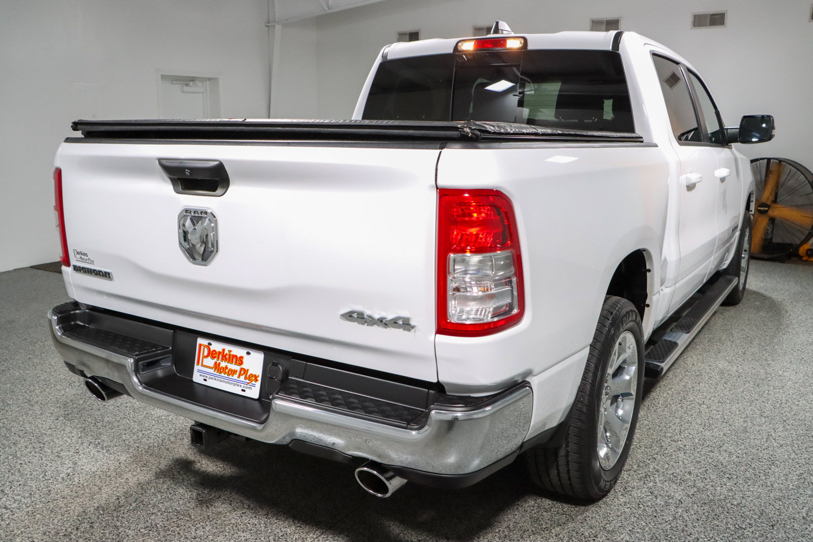 Used 2023 RAM 1500 Big Horn AWD/4WD image 7