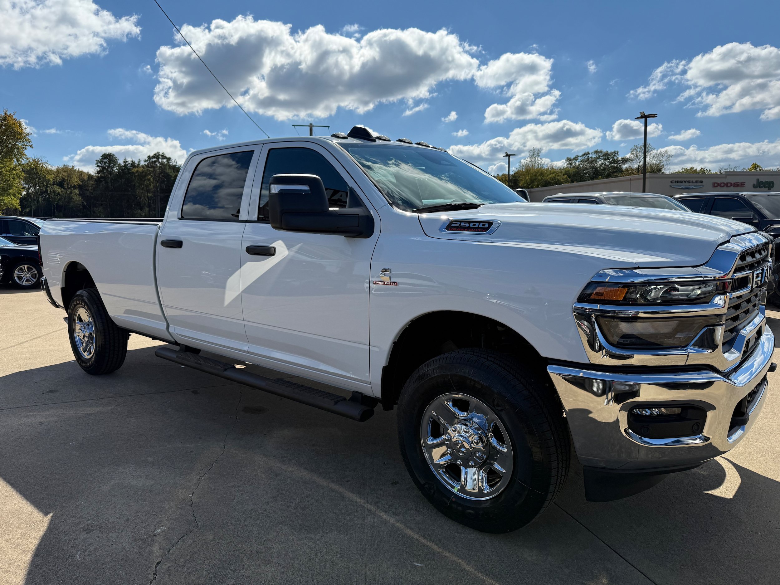 New 2026 RAM 2500 Tradesman AWD/4WD image 3