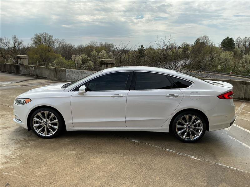 Used 2017 Ford Fusion Platinum image 3
